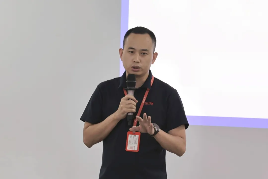 大专生2.jpg